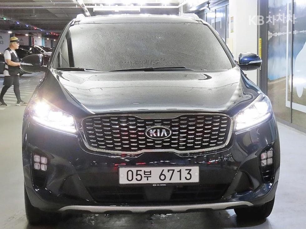 Киа The New (фейслифт) Sorento2.0 Дизел 2WD Престиж - 2