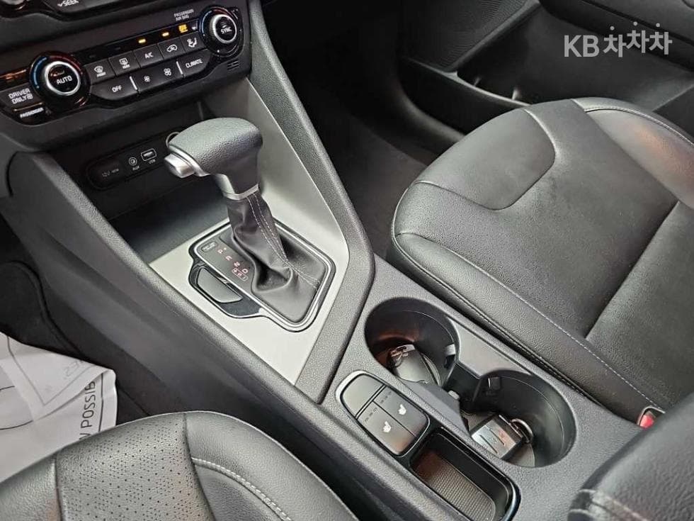 Kia Niro1.6 Luxury - 8