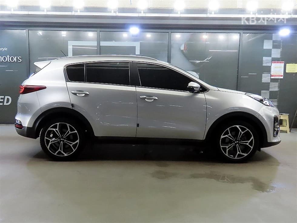 Киа Sportage 더 볼드2.0 Дизел 2WD Noblesse - 3