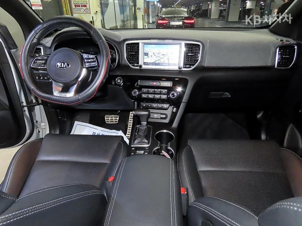 Киа Sportage 더 볼드2.0 Дизел 2WD Noblesse - 10