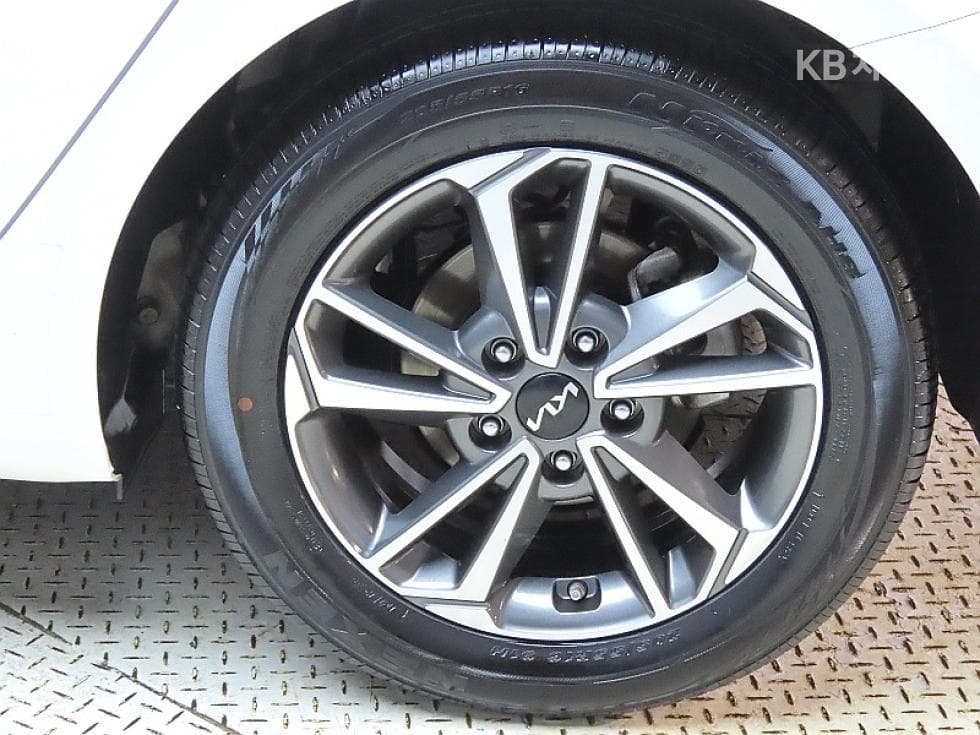 Киа The New (фейслифт) K31.6 Бензин Престиж Стандартен - 20