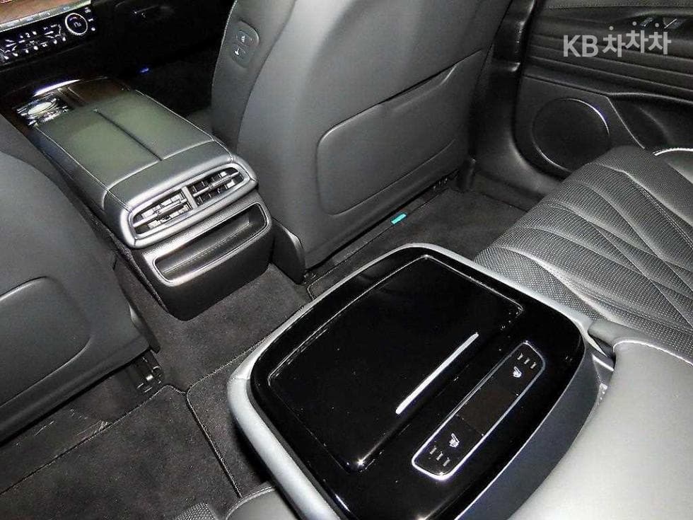 Дженезис ELECTRIFIED G80EV Стандартен - 15