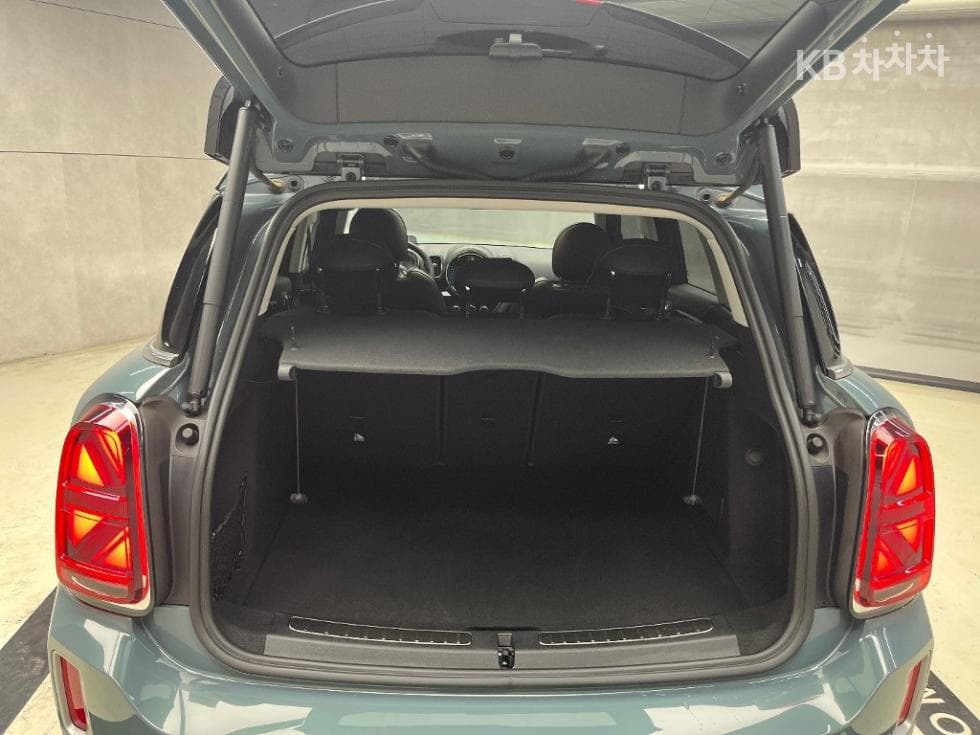 Мини Countryman (F60)1.5 Cooper Classic Plus Стандартен - 16