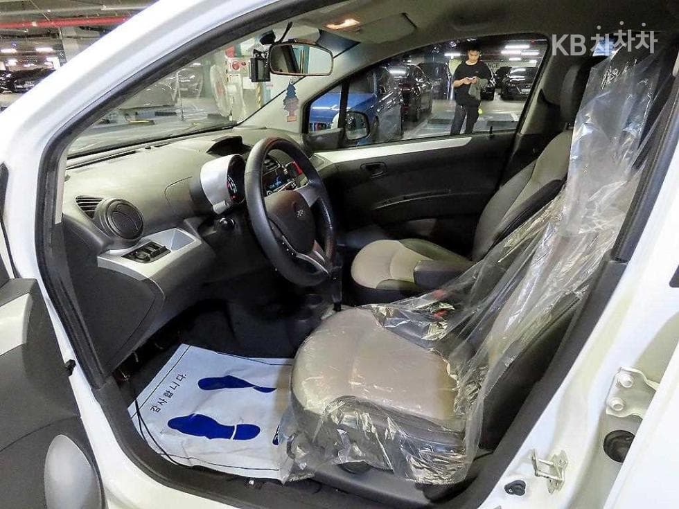 Джи Ем Корея Chevrolet Спарк스트라이프 에디션 Стандартен - 6