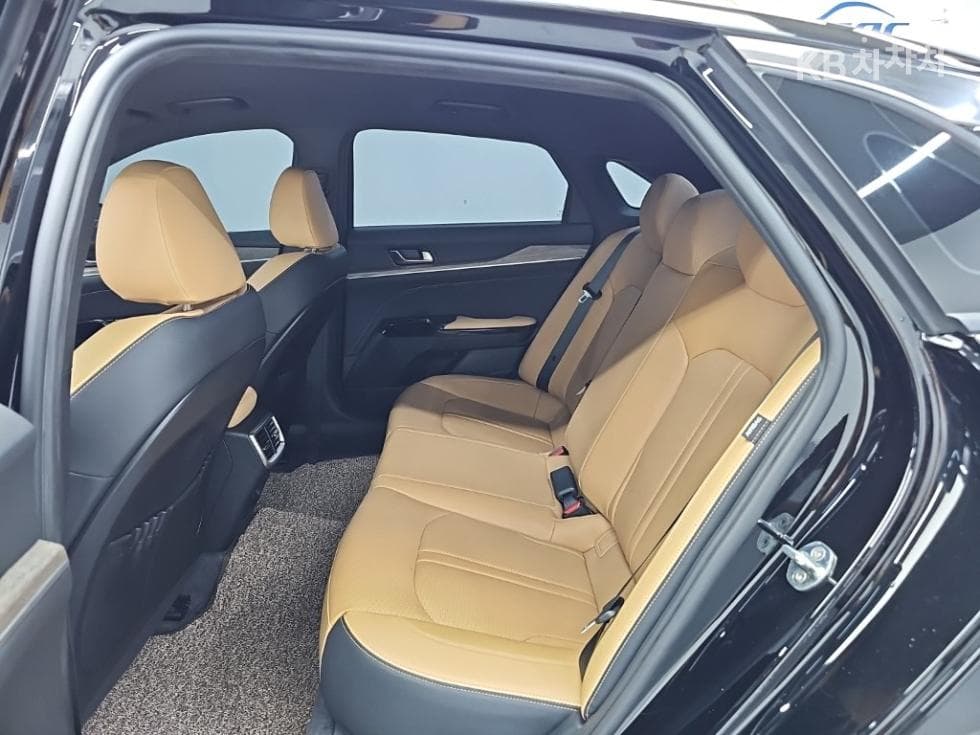 Kia K5 3rd Gen2.0 Gasoline Noblesse - 12