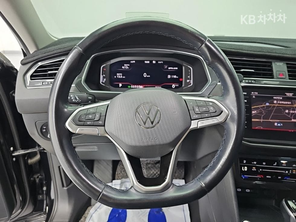 Volkswagen Tiguan Allspace2.0 Turbocharged Stratified Injection (VW) Prestige - 9