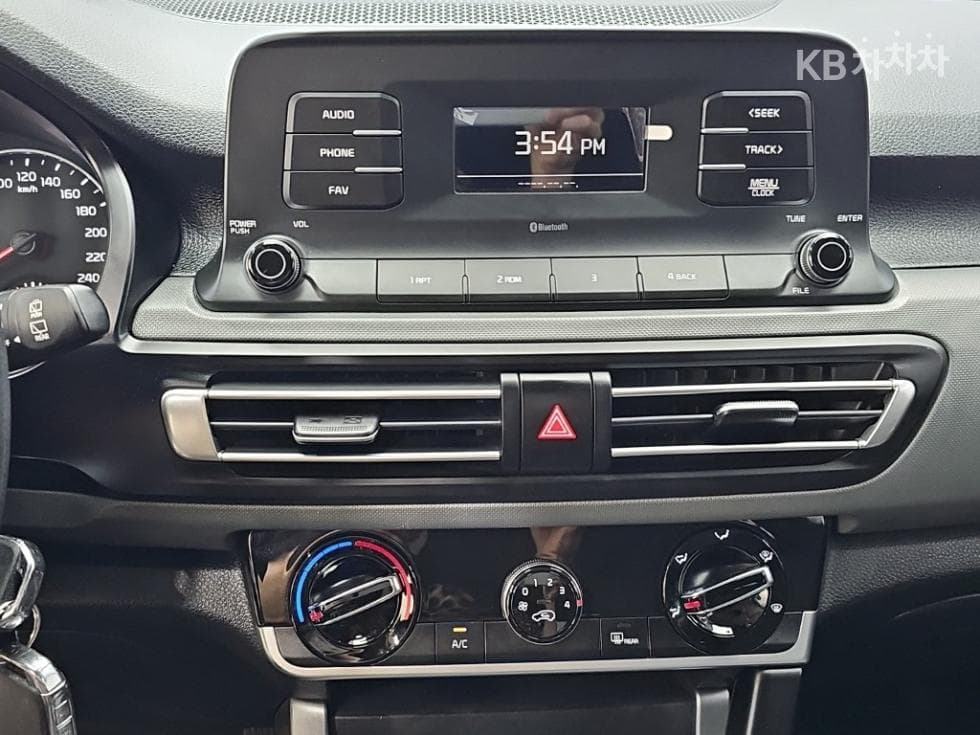 Kia Seltos1.6 Diesel 2WD Trendy - 10