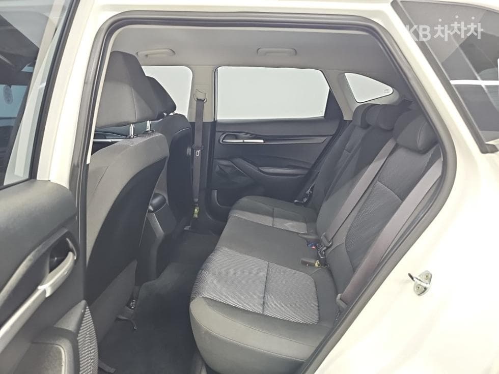 Kia Seltos1.6 Diesel 2WD Trendy - 12
