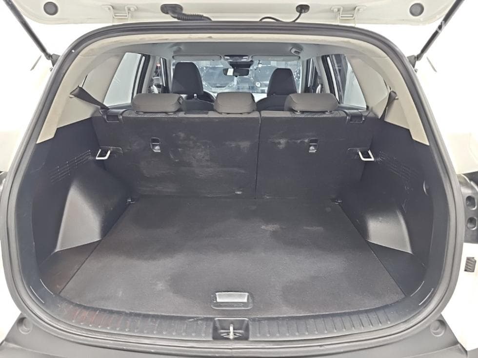 Kia Seltos1.6 Diesel 2WD Trendy - 17