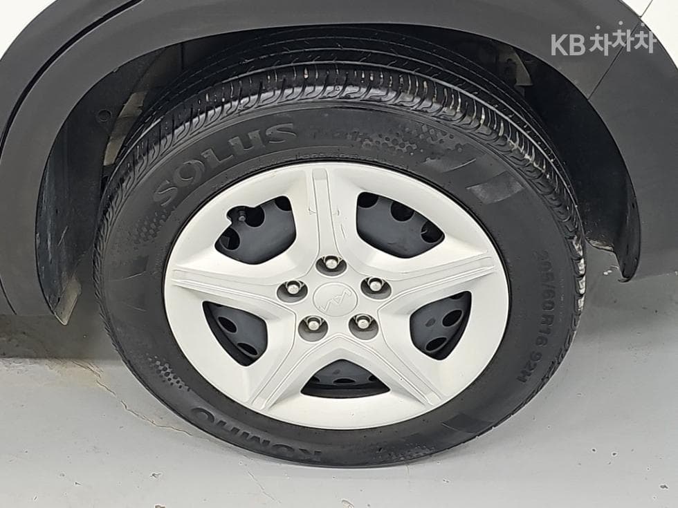 Kia Seltos1.6 Diesel 2WD Trendy - 19