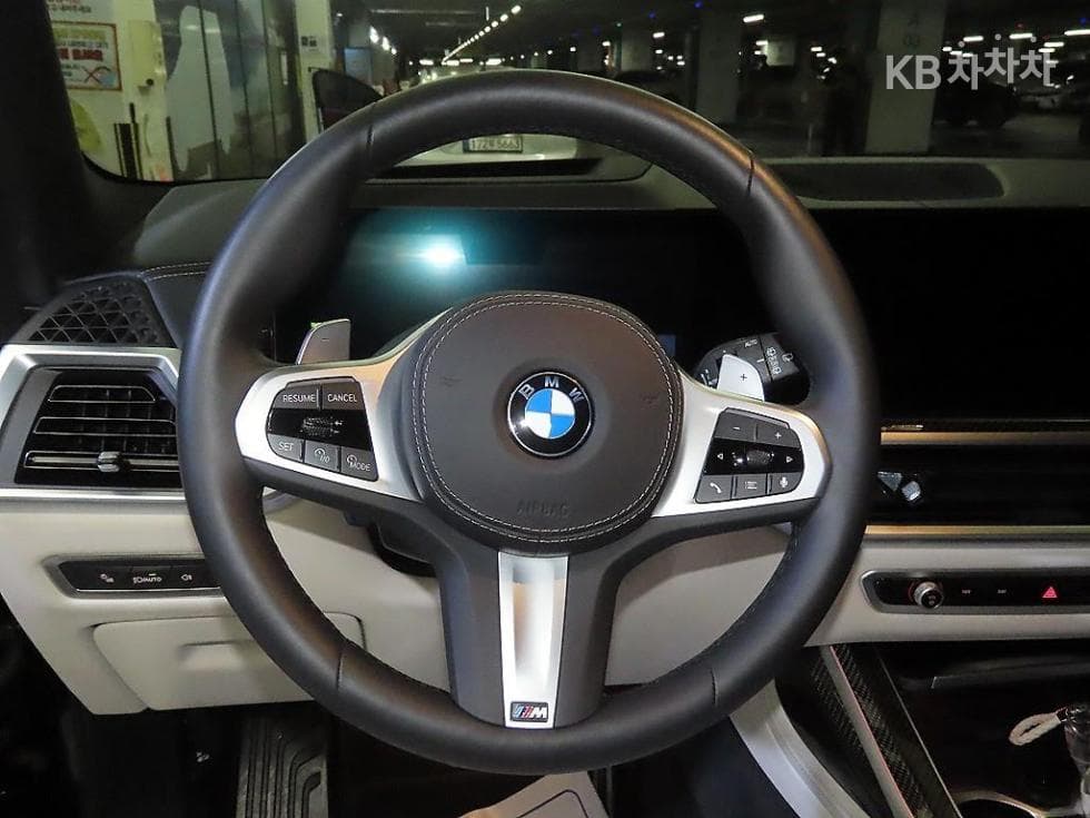 BMW X7(G07)xDrive 40i M Sport - 8