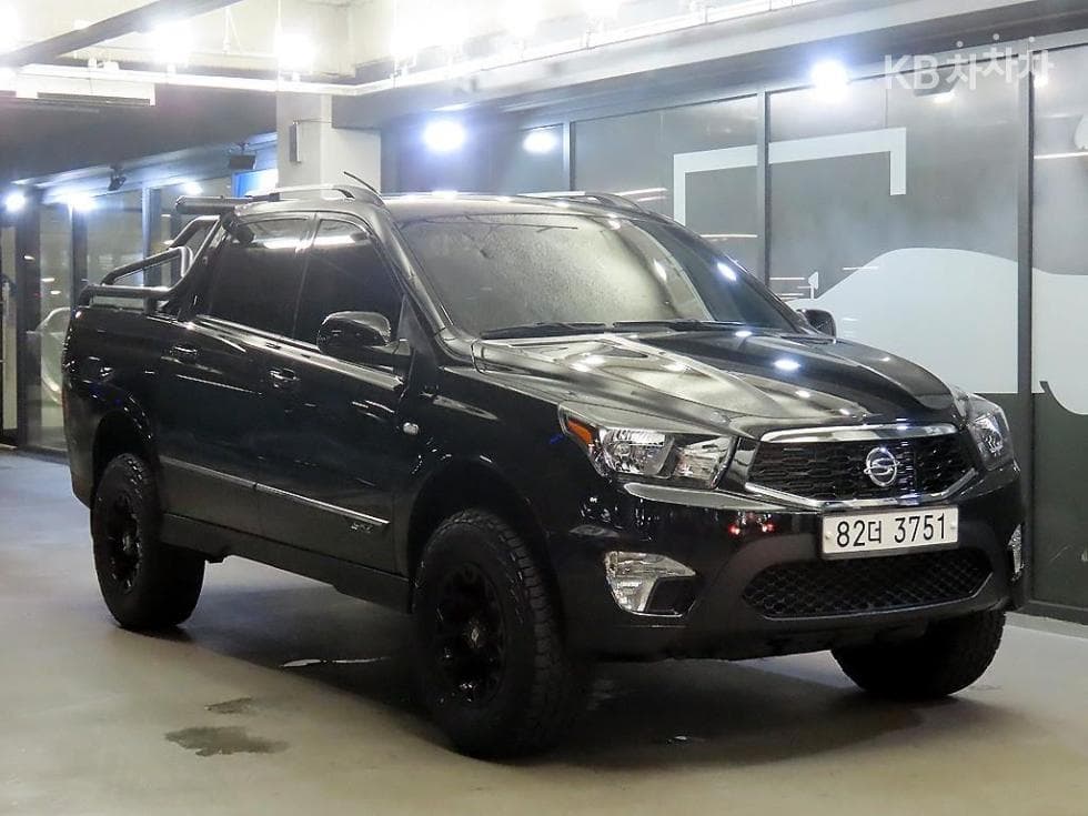 КейДжи Мобилити The New (фейслифт) Корандо Спорт (pickup variant) 2.2 CX7 4x4 클럽 - Image 1