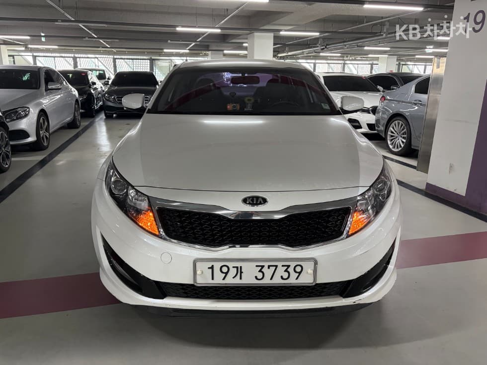 Kia K5 2.0 LPI Smart - Image 1