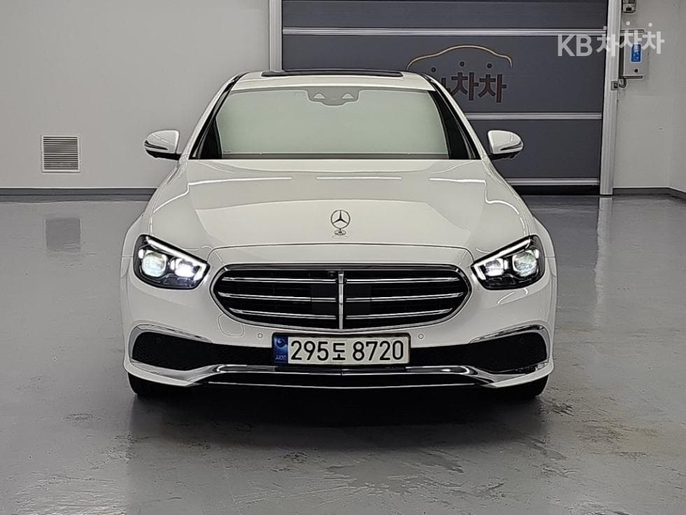 Mercedes-Benz E-Class (W213)E220d 4MATIC Exclusive - 2