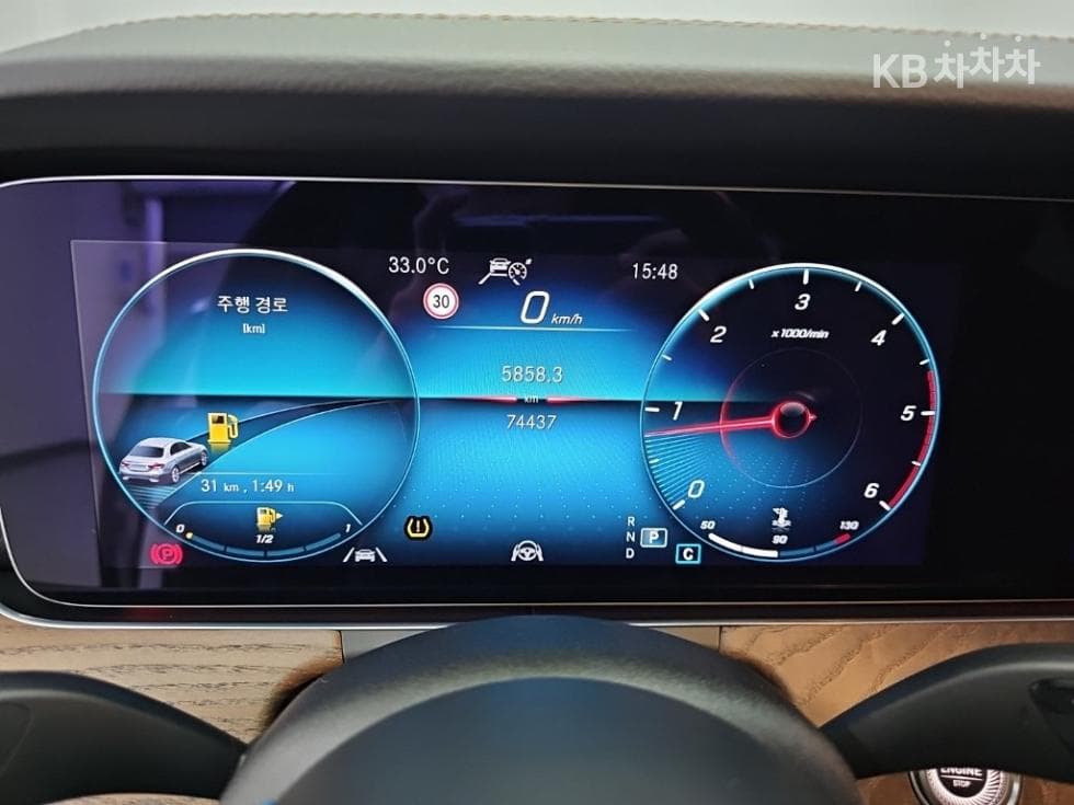 Mercedes-Benz E-Class (W213)E220d 4MATIC Exclusive - 6