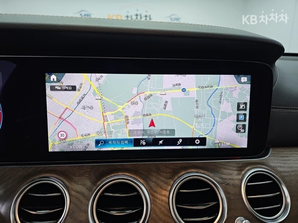 Mercedes-Benz E-Class (W213)E220d 4MATIC Exclusive - 15