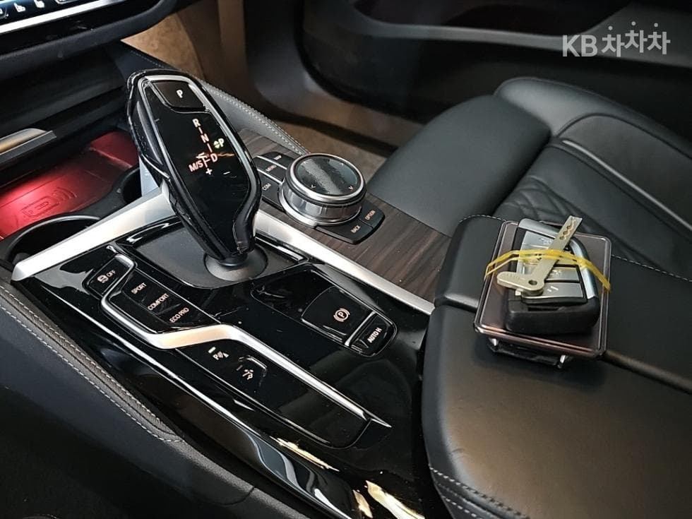 BMW Gran Turismo6 Series GT 630i xDrive Luxury - 8