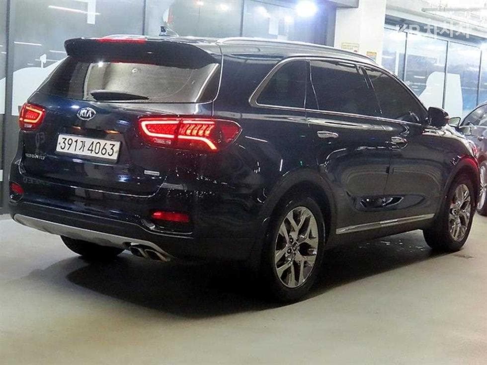 Киа The New (фейслифт) Sorento2.2 Дизел 2WD 마스터 Специал (специален признак/издание) - 4
