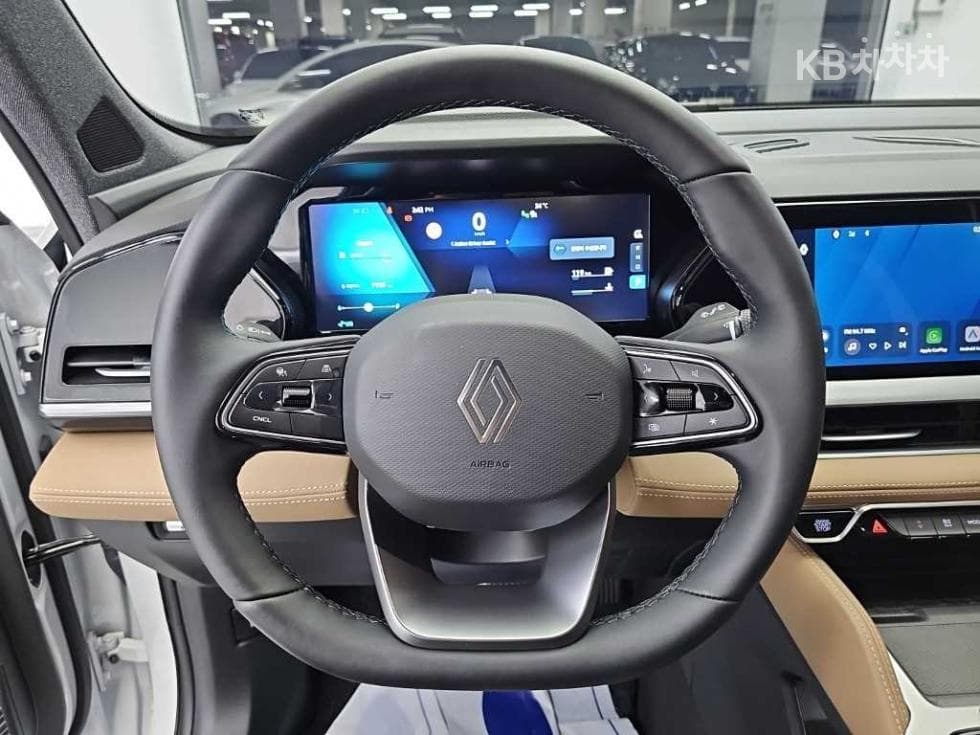 Renault Korea 그랑 콜레오스E-Tech Hybrid 아이코닉 - 9
