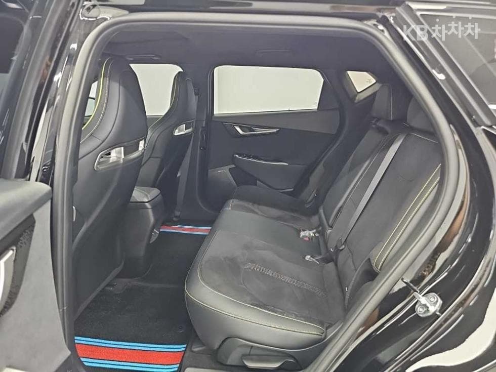Kia EV6 GTGT - 12