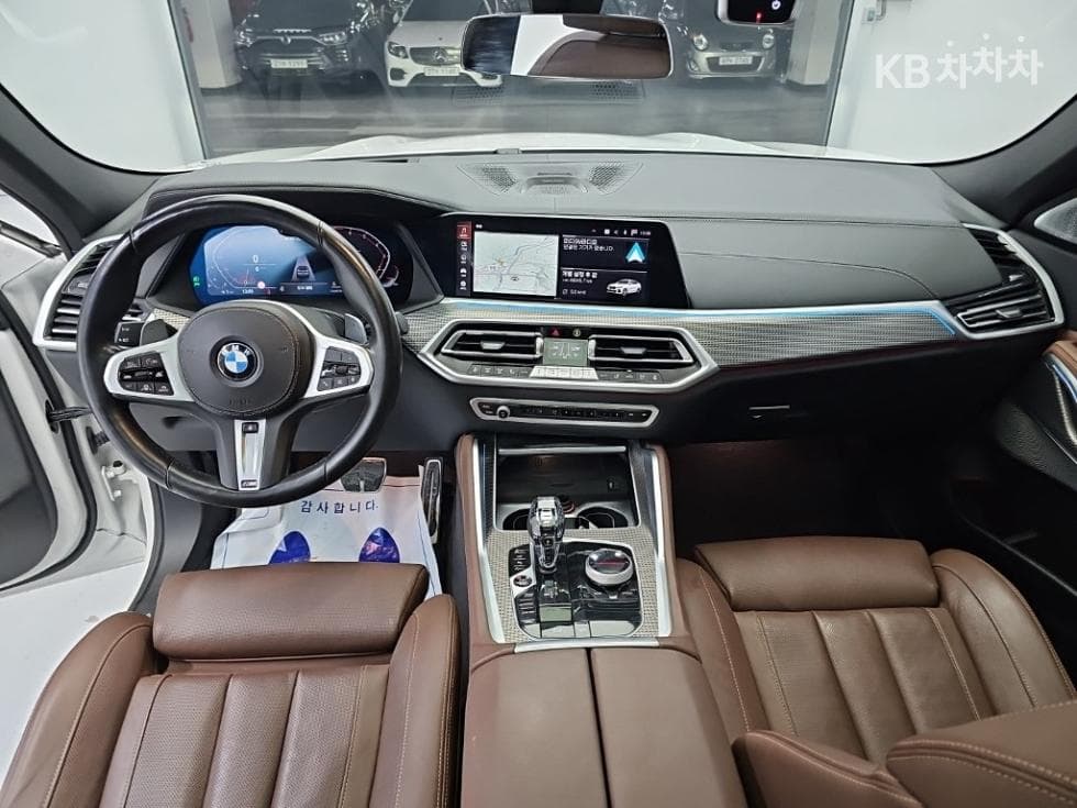 BMW X6(G06)xDrive 40i M Sport Package - 7