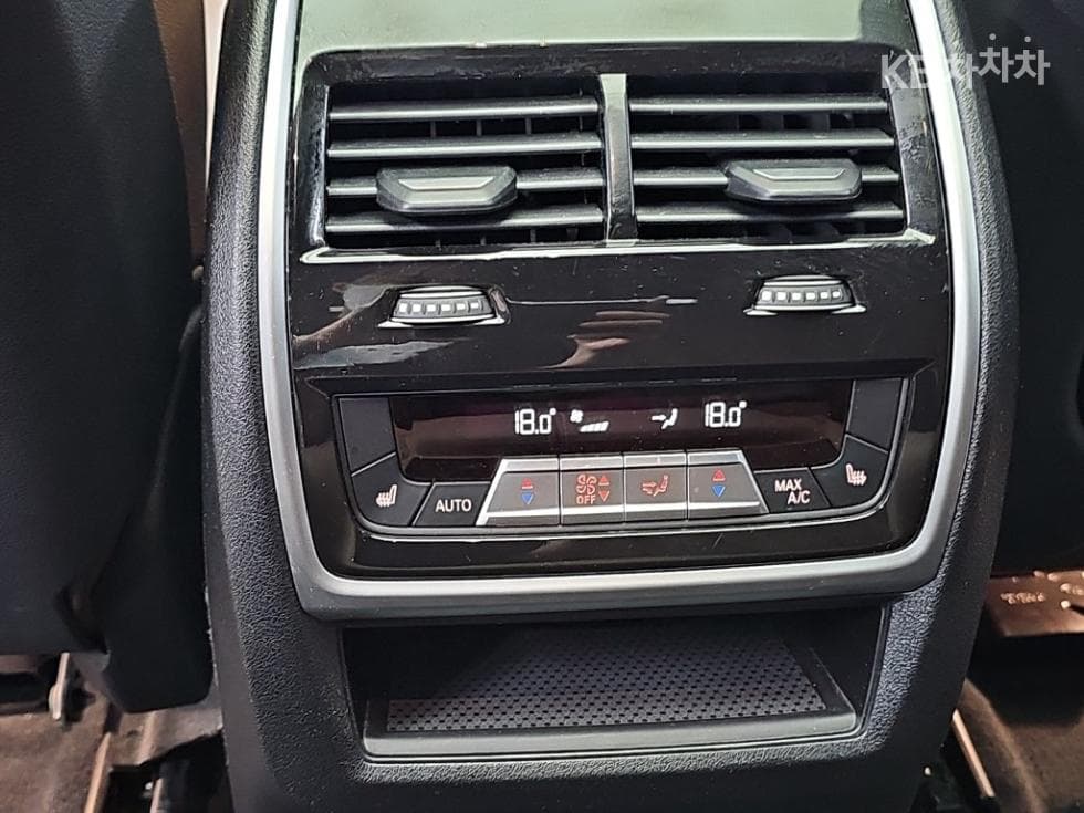 BMW X6(G06)xDrive 40i M Sport Package - 13