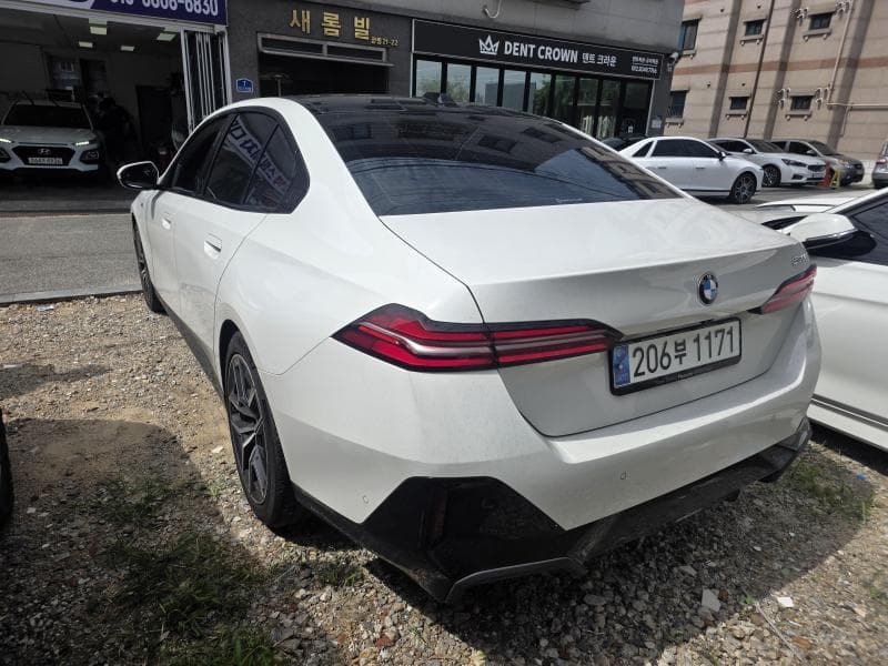BMW Нов5 Серия(G60)520i M Sport - 3