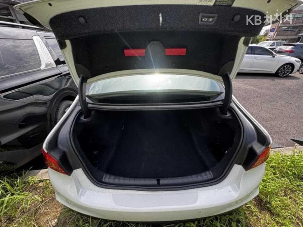 BMW 올New5 Series (G30)520d xDrive M Sport Package Plus - 5