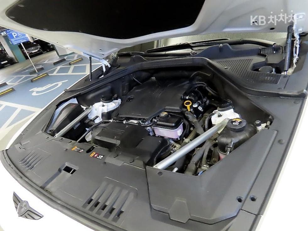Дженезис GV80 COUPE2.5L бензин Турбо AWD Стандартен - 19