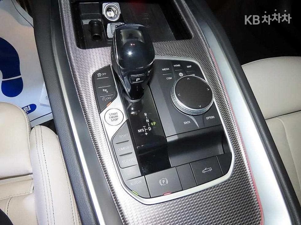 BMW All New Z4sDrive 20i M 스포츠 라Местен - 14