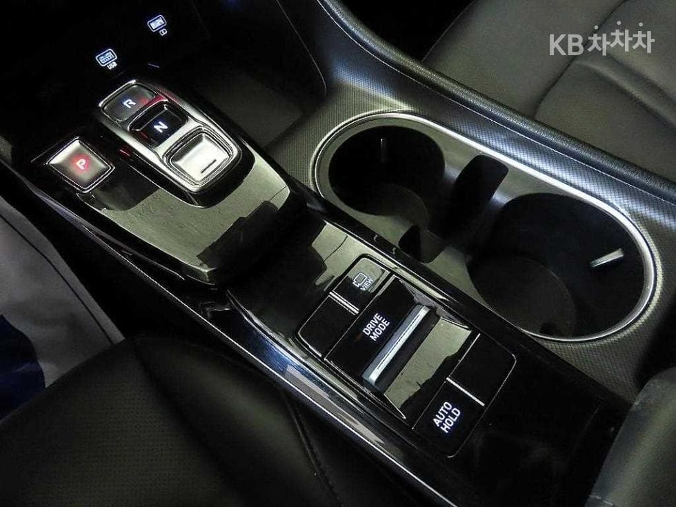 Хюндай Соната (DN8)2.0 Смарт - 12