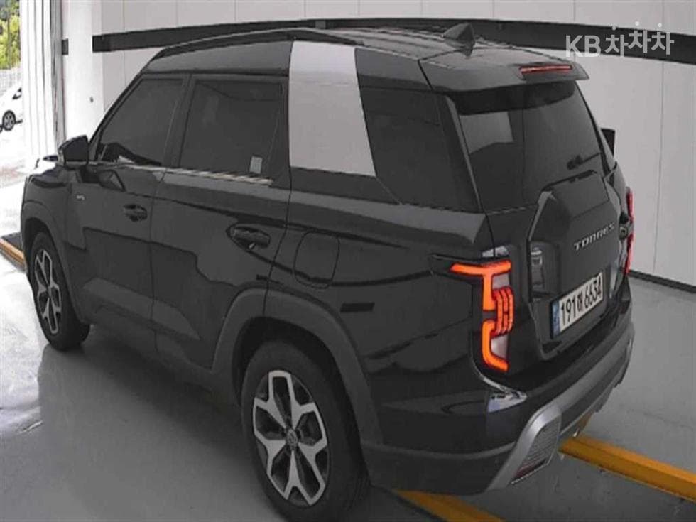 КейДжи Мобилити 토레스(J100)1.5 GDI Турбо AWD T7 - 3