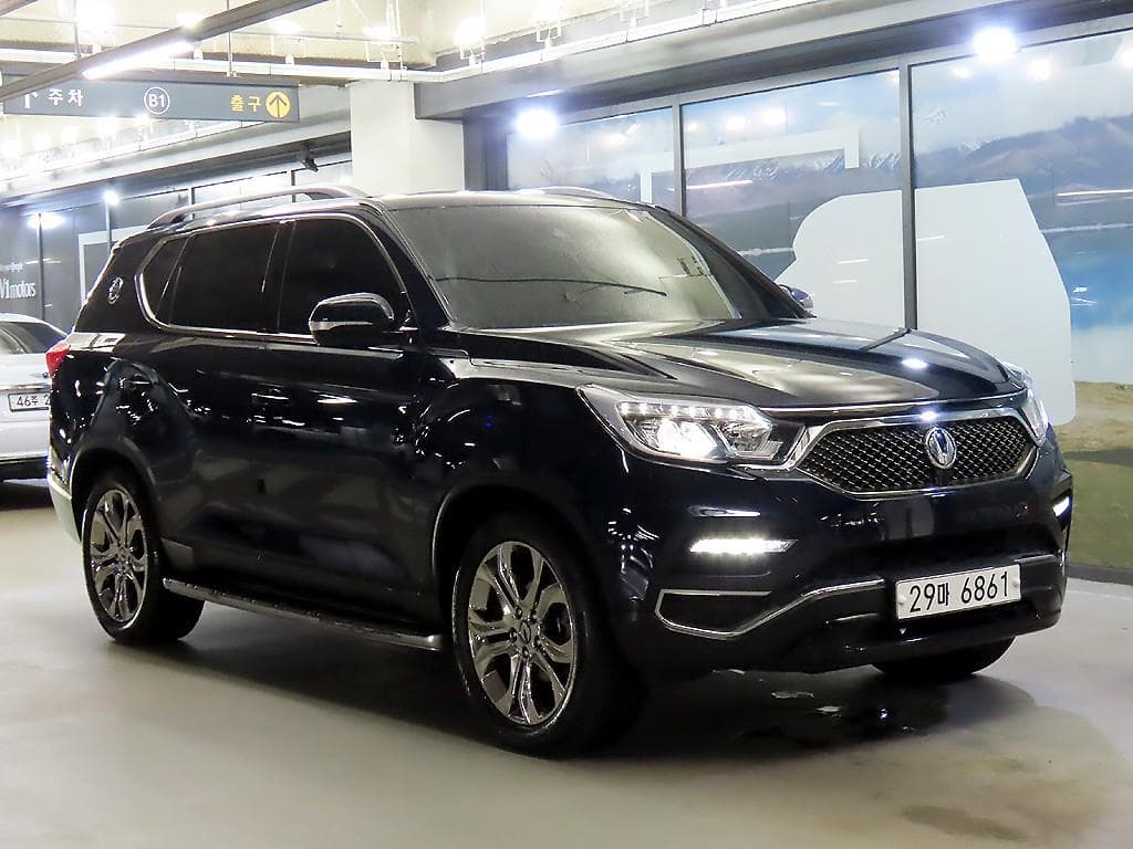 КейДжи Мобилити G4 Rexton 2.2 2WD 유라시아 에디션 - Image 1