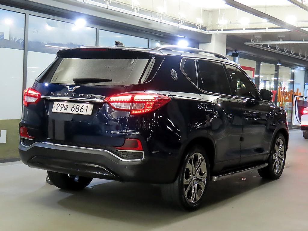 КейДжи Мобилити G4 Rexton2.2 2WD 유라시아 에디션 - 4