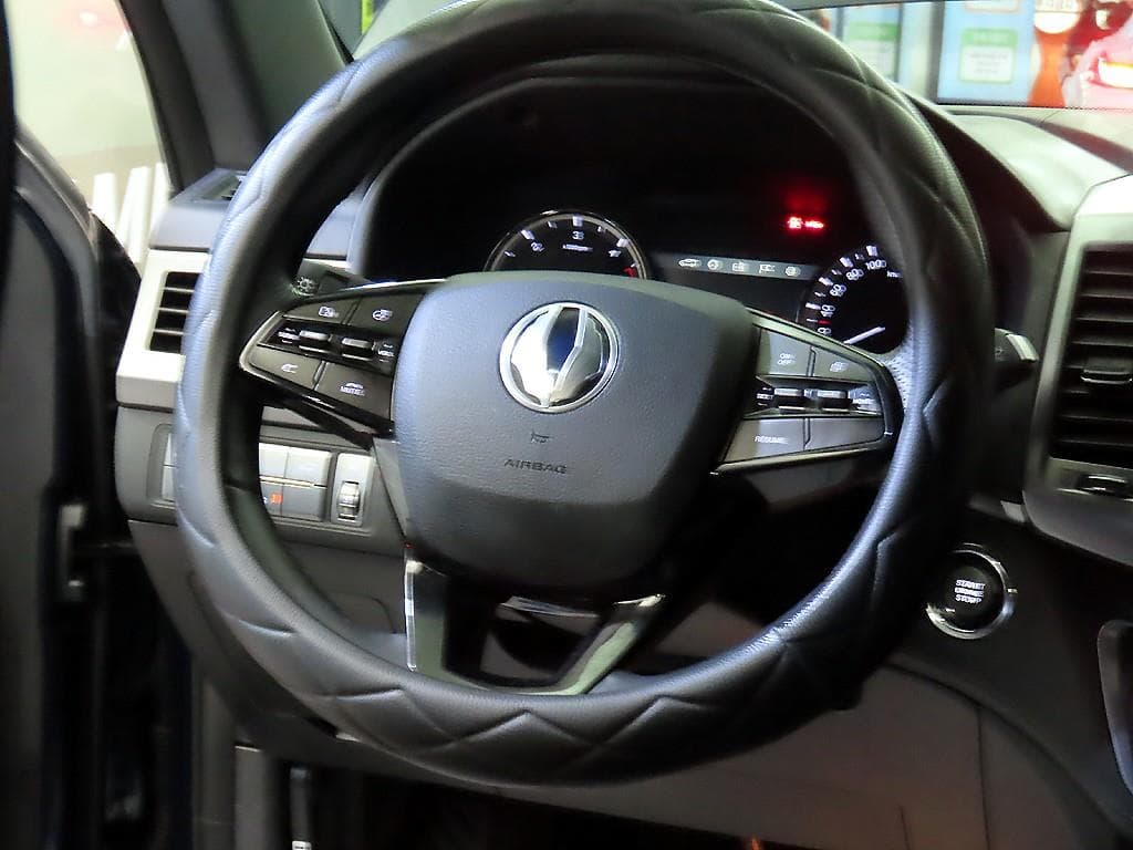 КейДжи Мобилити G4 Rexton2.2 2WD 유라시아 에디션 - 8