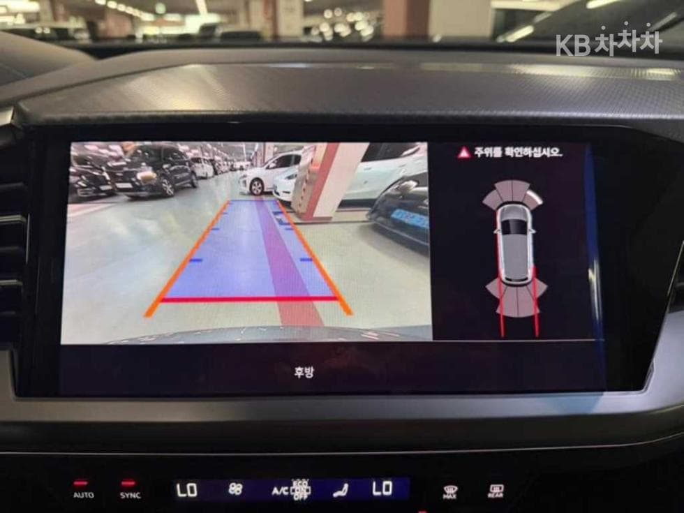 Ауди Q4 e-tron40 Premium - 11