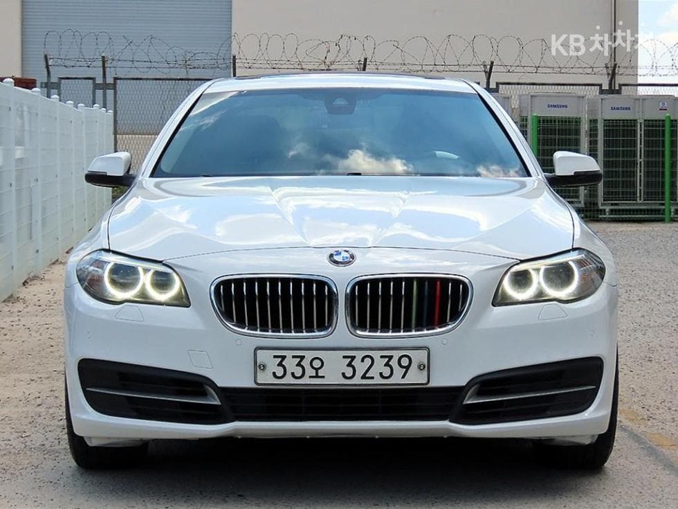 BMW Нов5 Серия520d xDrive F10 - 2