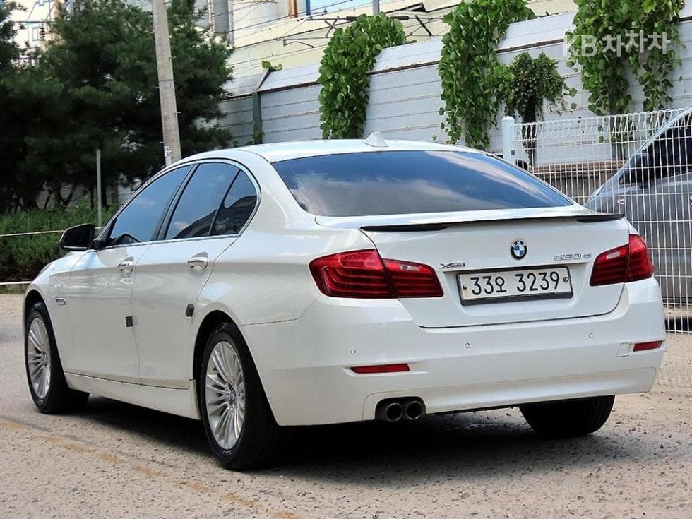 BMW Нов5 Серия520d xDrive F10 - 3