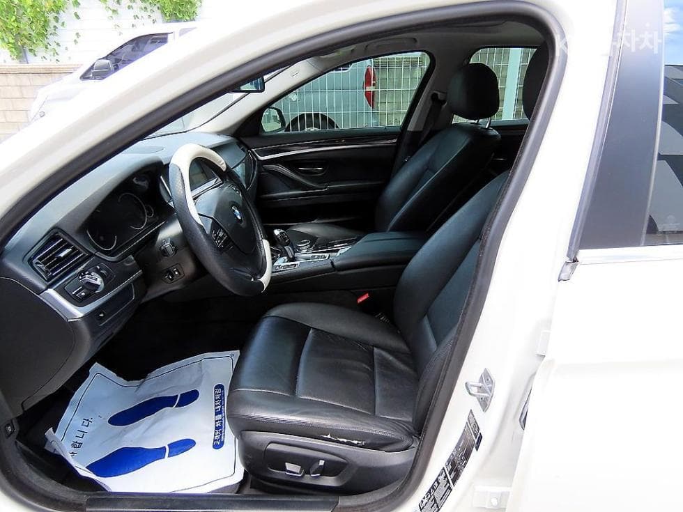 BMW Нов5 Серия520d xDrive F10 - 5