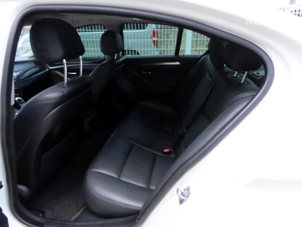 BMW Нов5 Серия520d xDrive F10 - 6
