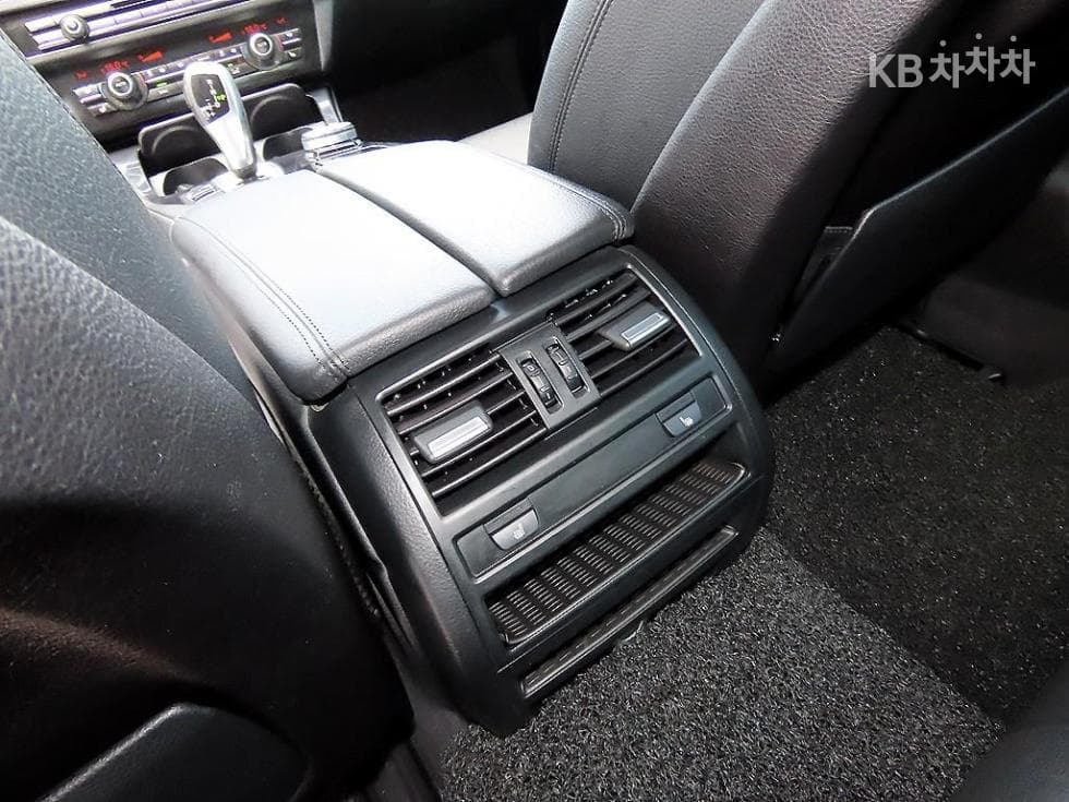 BMW Нов5 Серия520d xDrive F10 - 15