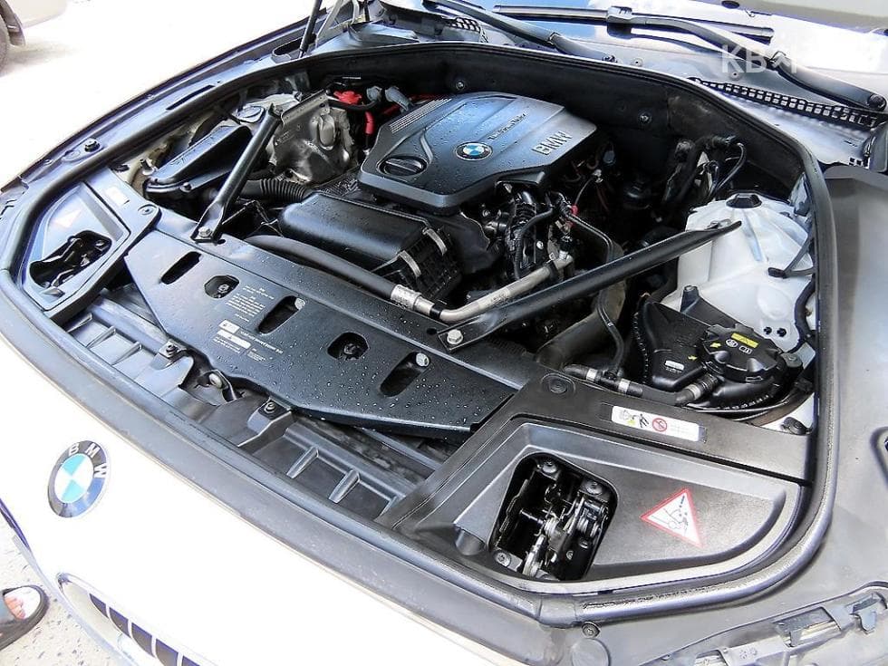 BMW Нов5 Серия520d xDrive F10 - 19