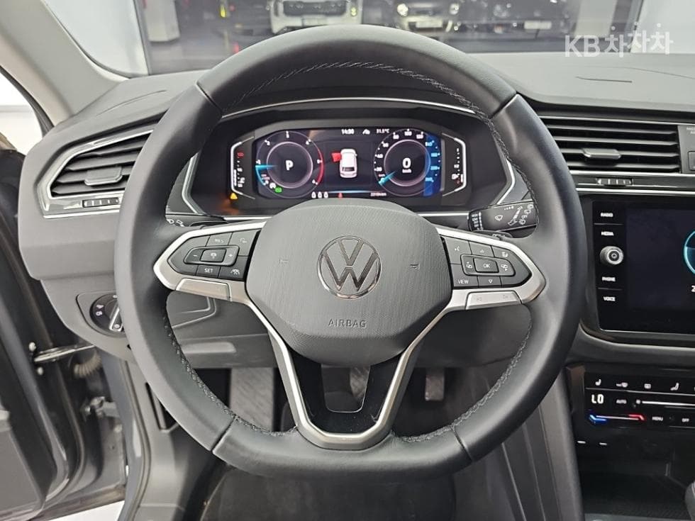 Volkswagen The New (facelift) Tiguan2.0 Turbo Diesel Injection Premium - 9