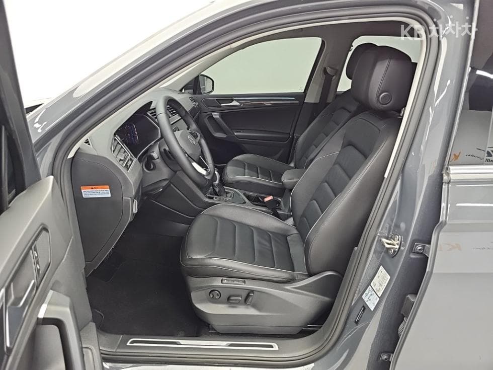 Volkswagen The New (facelift) Tiguan2.0 Turbo Diesel Injection Premium - 11