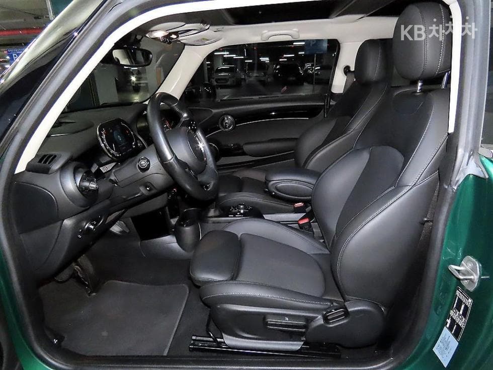 Mini Cooper 3도어S 2.0 Classic Launch Pack - 6