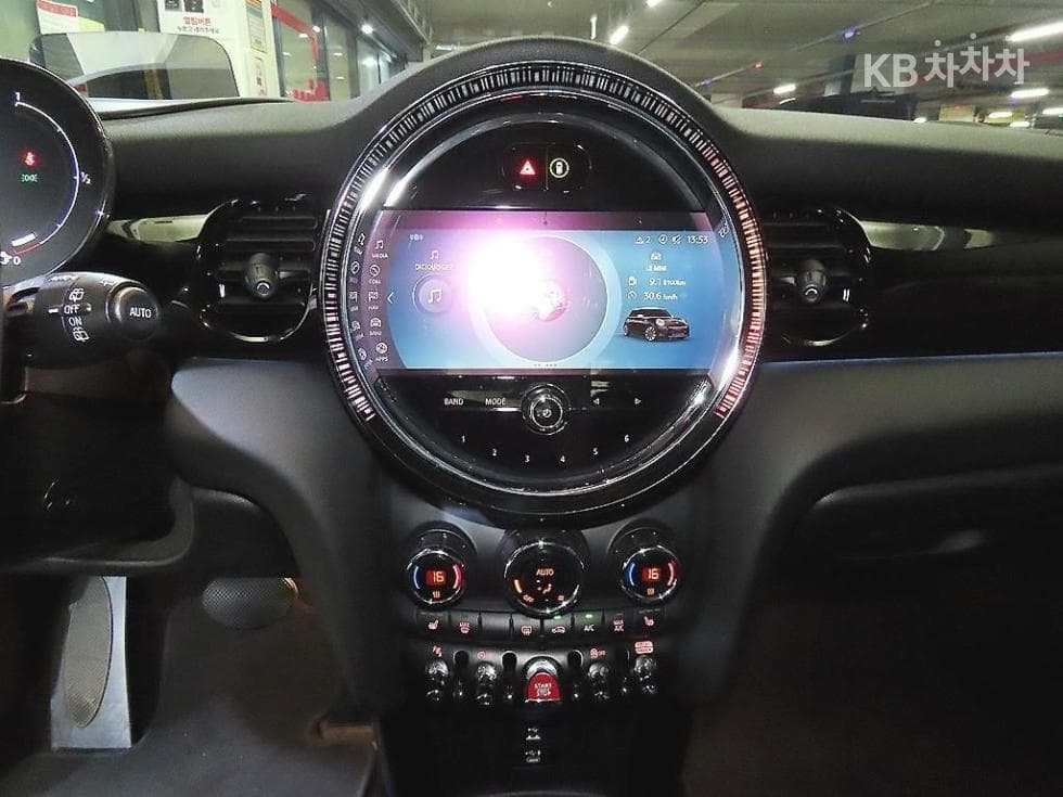 Mini Cooper 3도어S 2.0 Classic Launch Pack - 11