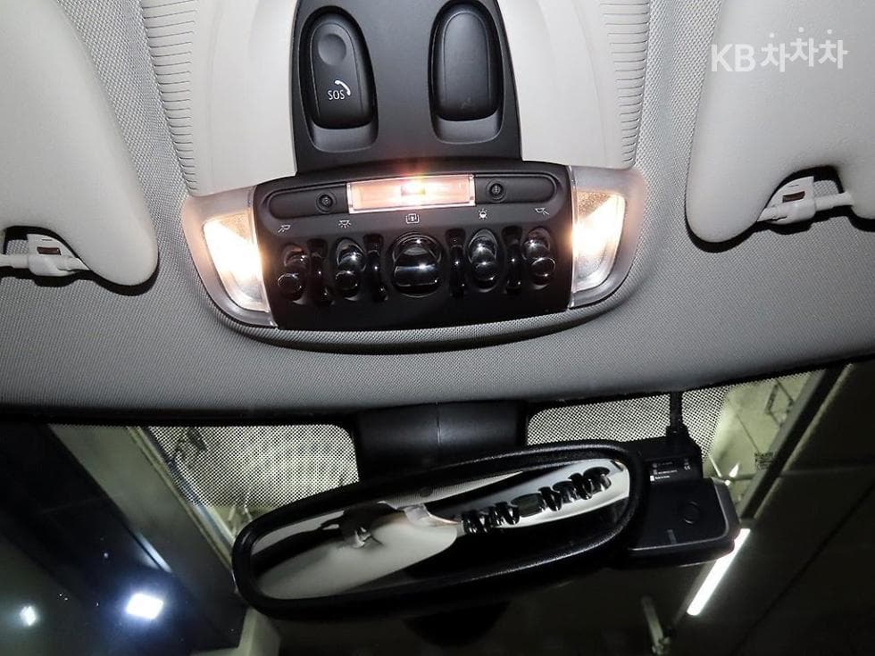 Mini Cooper 3도어S 2.0 Classic Launch Pack - 15