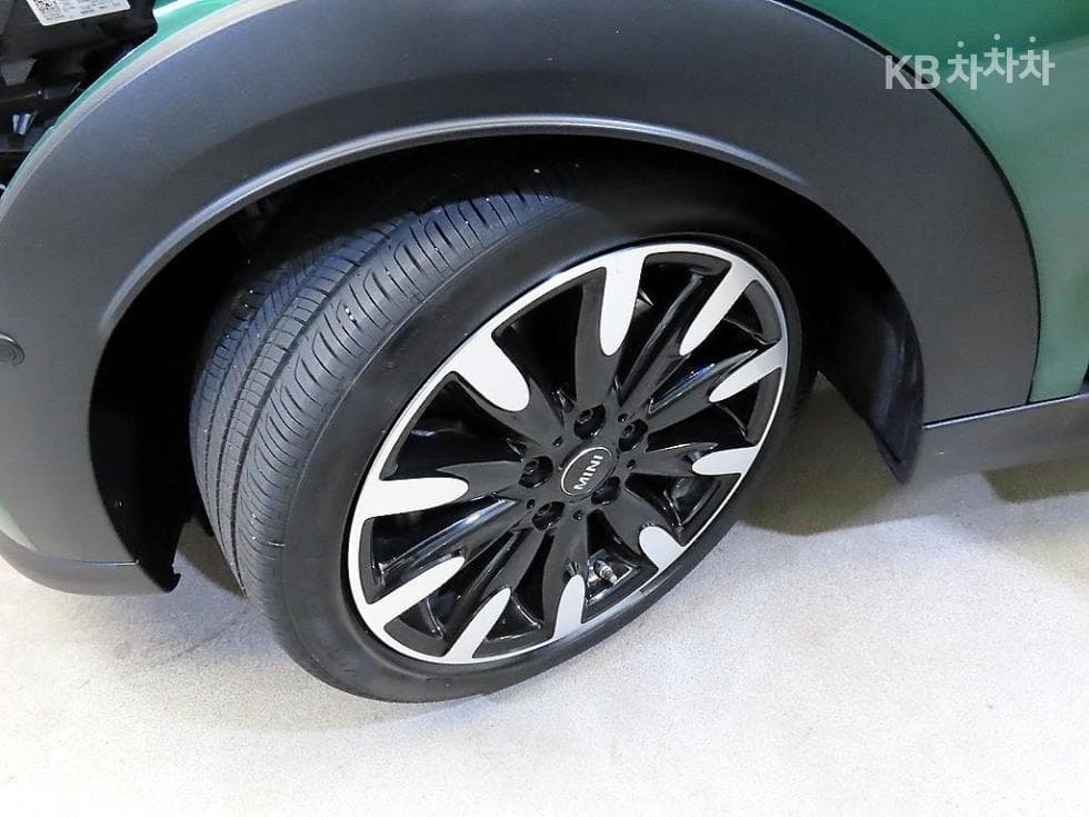 Mini Cooper 3도어S 2.0 Classic Launch Pack - 20