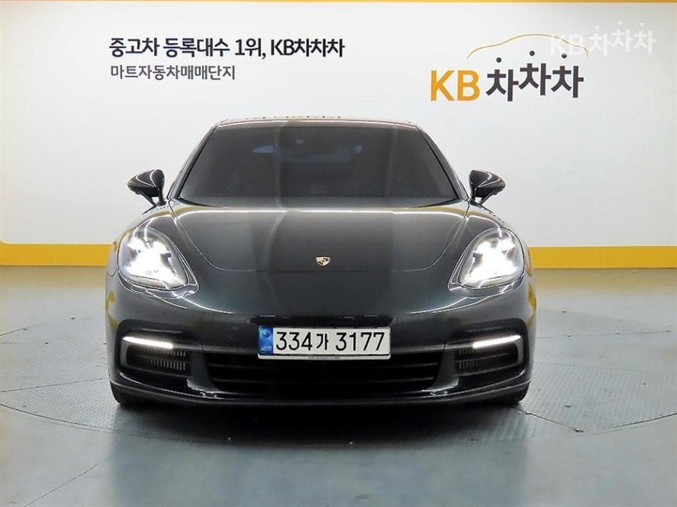 Porsche 파나메라 (971)2.9 4S Standard