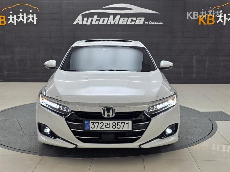 혼다 어코드 10세대Hybrid 2.0 Touring